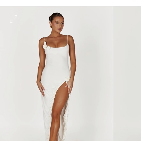 Meshki Navaeh Rose dress - Picture 2 of 4